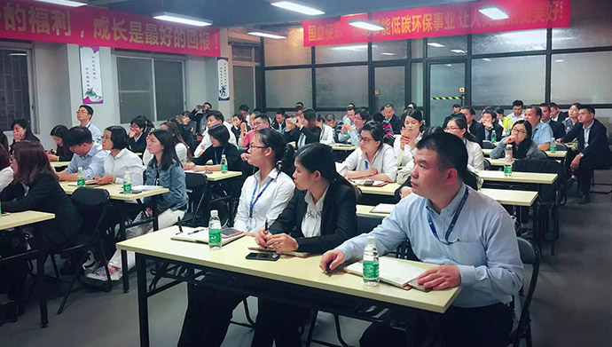 法律專題培訓(xùn)，防范企業(yè)風(fēng)險(xiǎn)